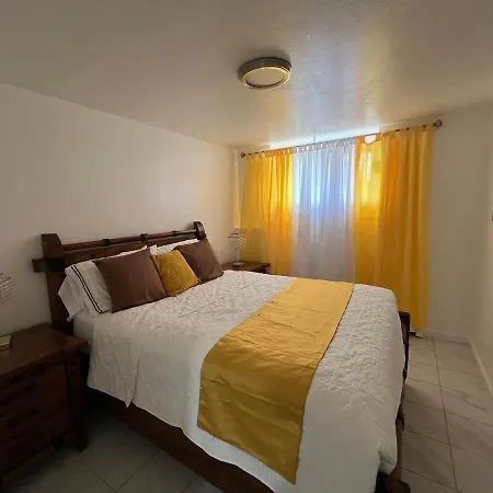 Apartment Luxury 2-bedroom And 1-bathroom *