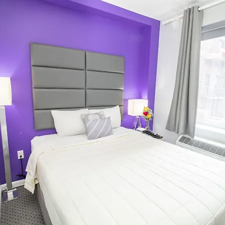 Canal Loft Hotel 2*