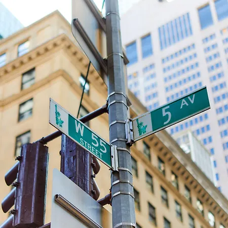 5th & 55th Club Hotel New York