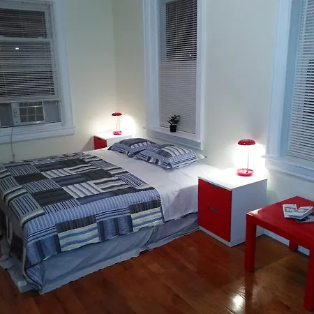 Two Bedroom Brighton Beach * New York