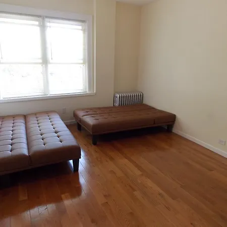 Apartment Two Bedroom Brighton Beach *