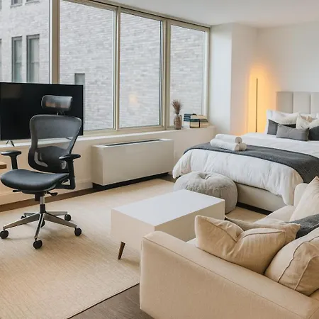 Modern In A Luxury High Rise In The Heart Of Midtown Manhattan * New York