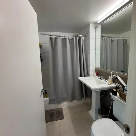 Apartment Modern In A Luxury High Rise In The Heart Of Midtown Manhattan New York