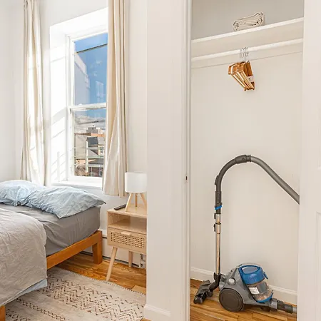 Apartment Comfy 2b Near Lga & Subway With Washer & Dryer *
