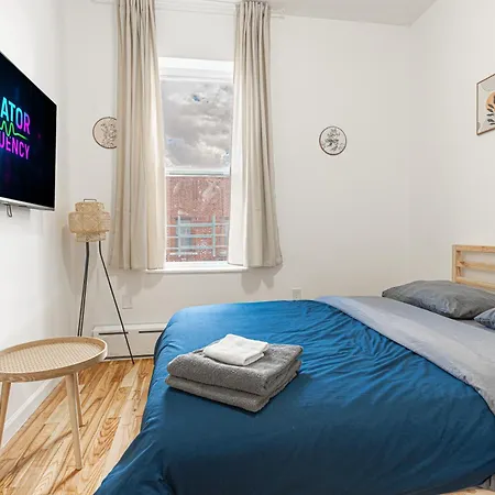 Comfy 2b Near Lga & Subway With Washer & Dryer New York