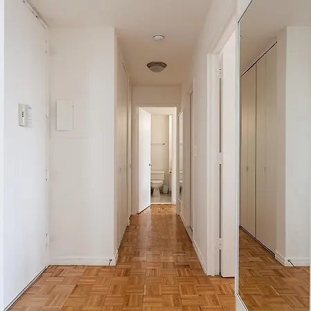 2 Bedroom Luxury On Broadway Near Carnegie Hall * New York