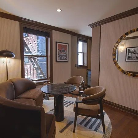The Iroquois Times Square, A Small Luxury Hotel 5*