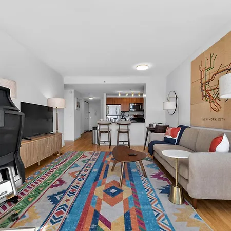 Long Island 1 Bedroom W Work Setup By Anyplace - 11743 Apartment *