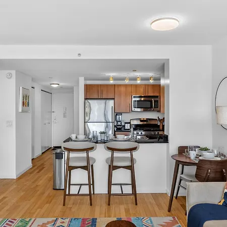 Apartment Long Island 1 Bedroom W Work Setup By Anyplace - 11743 New York