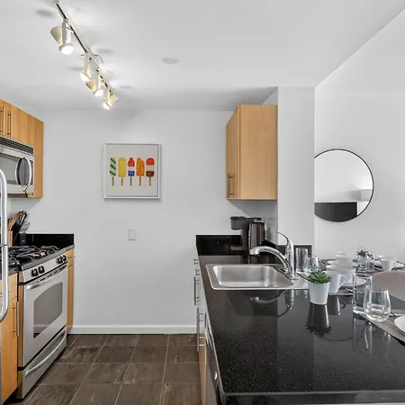 Long Island 1 Bedroom W Work Setup By Anyplace - 11743 * New York