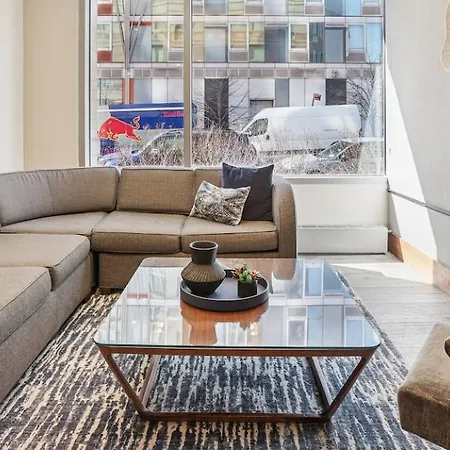 Apartment Long Island 1 Bedroom W Work Setup By Anyplace - 11743 New York
