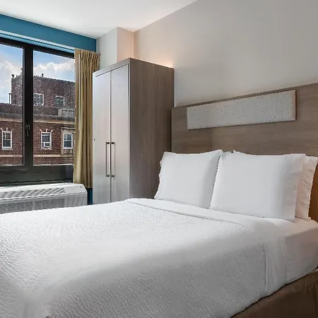 Express & Bronx - Barnabas Area By Ihg 2* New York