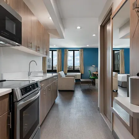 Express & Bronx - Barnabas Area By Ihg 2*