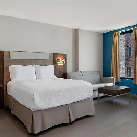 Hotel Express & Bronx - Barnabas Area By Ihg
