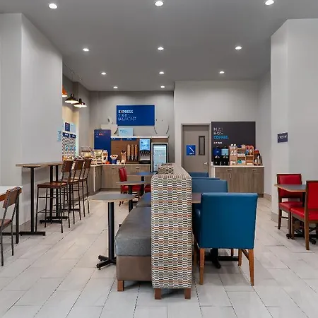 Hotel Express & Bronx - Barnabas Area By Ihg 2*