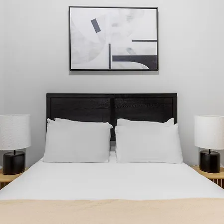 Blueground Hells Kitchen Terrace Nr Times Square Nyc-2062 Apartment *