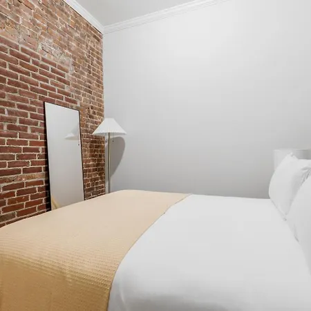 Blueground Hells Kitchen Terrace Nr Times Square Nyc-2062 Apartment *