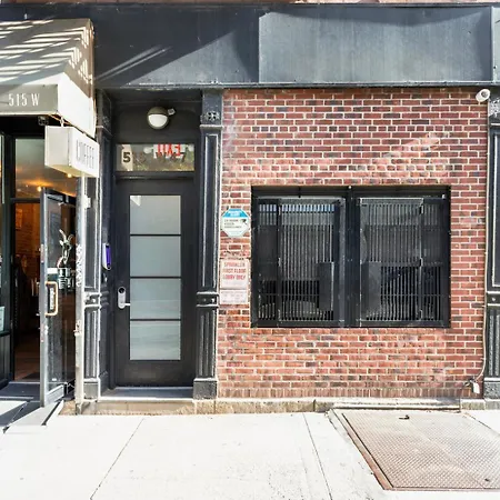 Blueground Hells Kitchen Terrace Nr Times Square Nyc-2062