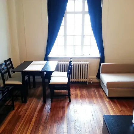 Empire State Views Apartment *
