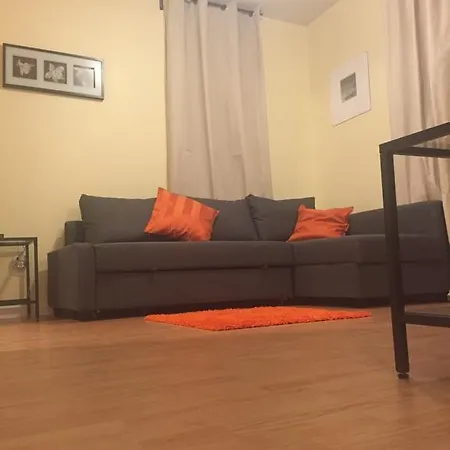 Apartment Huge & Sunny 1bd