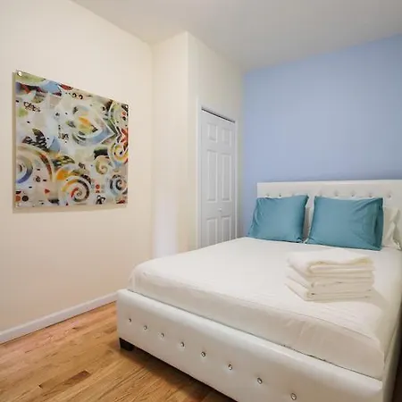 Apartment East Village Amazing 2 Bedroom New York