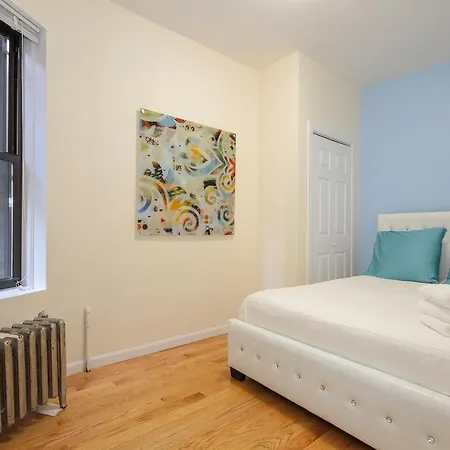 East Village Amazing 2 Bedroom *