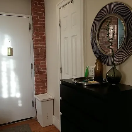 Manhattan Studio Apartment New York