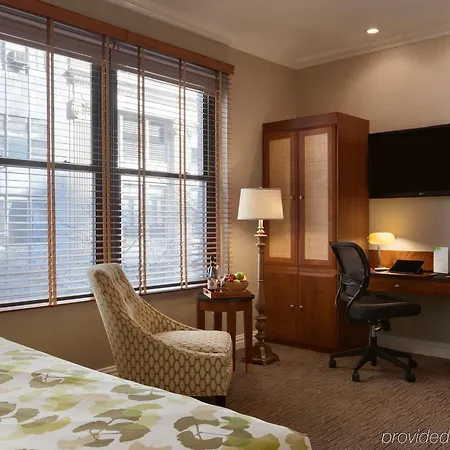 Hotel Chandler