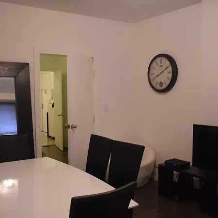 Two Bedroom - Hell's Kitchen Apartment