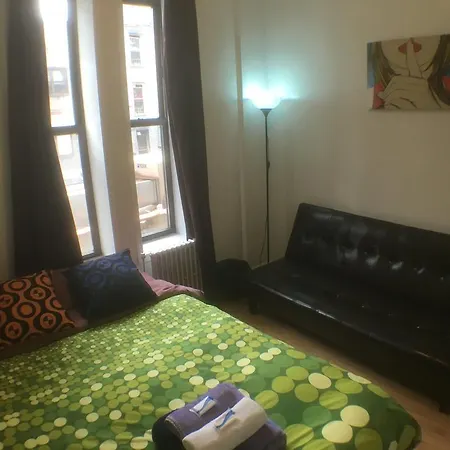 Apartment Renovated 3 Bedroom Loft Manhattan #44 *
