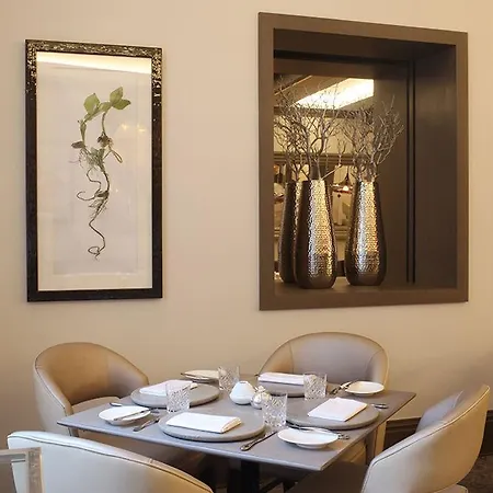 Chandler Hotel 4*