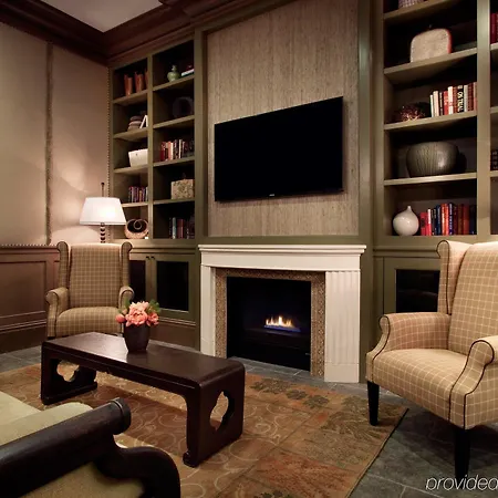 Chandler Hotel 4*