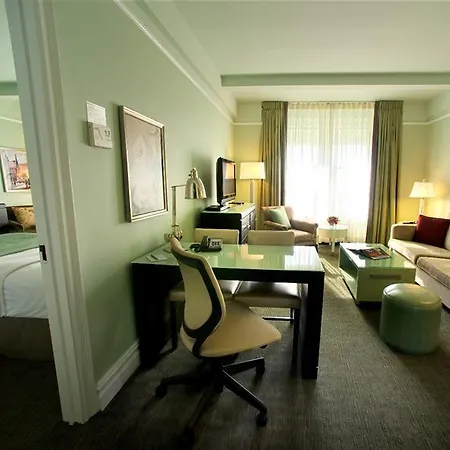 Hotel Beacon