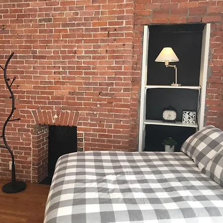 Apartment Today House On Broadway