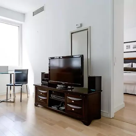 45Th Street Midtown West Apartments *