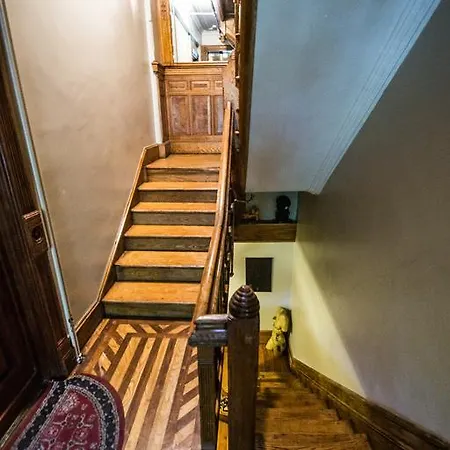 Brooklyn Getaways Apartment