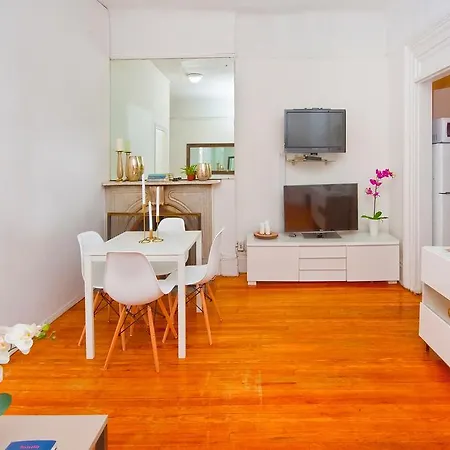 Central Two Bedroom In Times Square Apartment New York