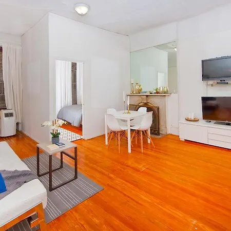 Central Two Bedroom In Times Square Apartment *