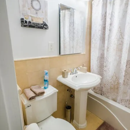 One Bedroom - Upper West Side * New York