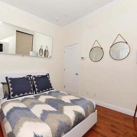 Midtown South One Bedroom New York
