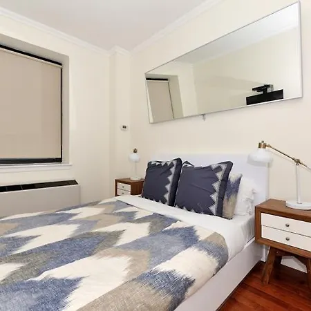 Midtown South One Bedroom Apartment New York