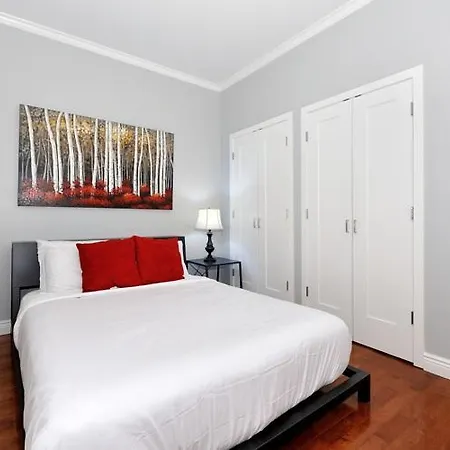 Apartment Midtown South One Bedroom New York