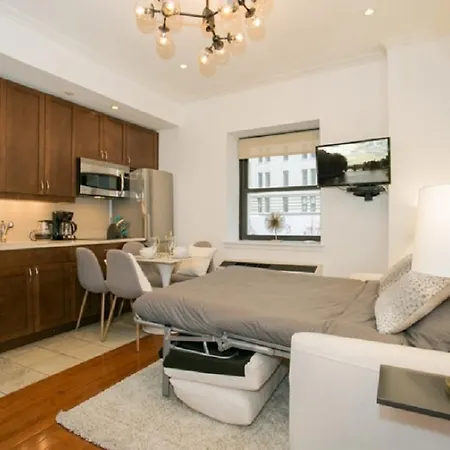 Apartment One-Bedroom Apartment Midtown