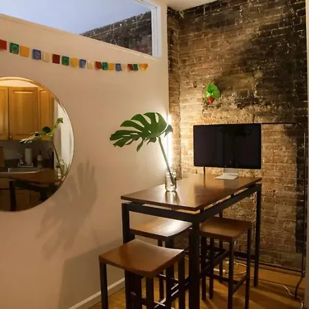 Midtown 5fw Apartment