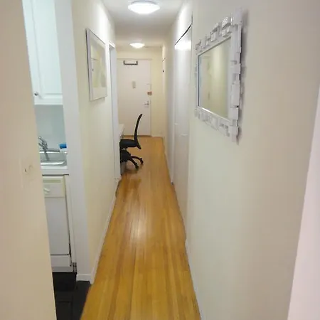 Apartment Bright Airy Prime Midtown W/elvator New York
