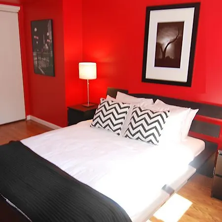 Apartment Harlem Three Bedroom *