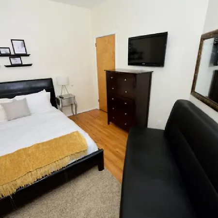 Four-bedroom Apartment *