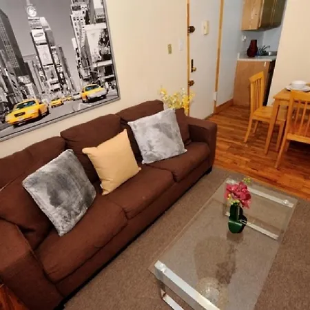 One-bedroom In Ues *