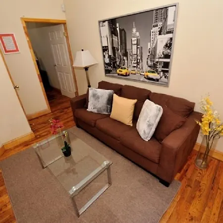 One-bedroom In Ues