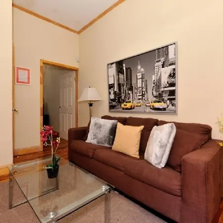 Apartment One-bedroom In Ues New York